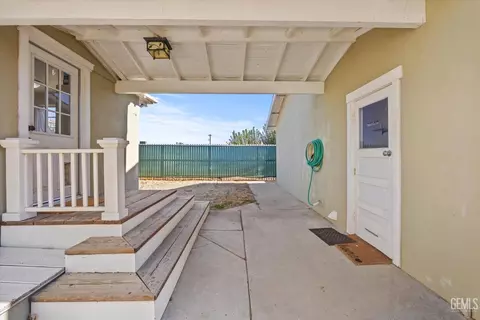 301 Chevron Pl, Taft, CA 93268 photo 32