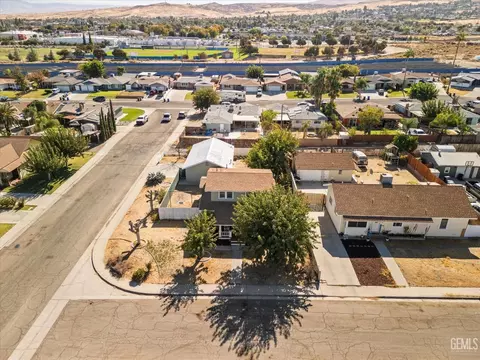 301 Chevron Pl, Taft, CA 93268 photo 6
