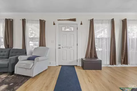 301 Chevron Pl, Taft, CA 93268 photo 10