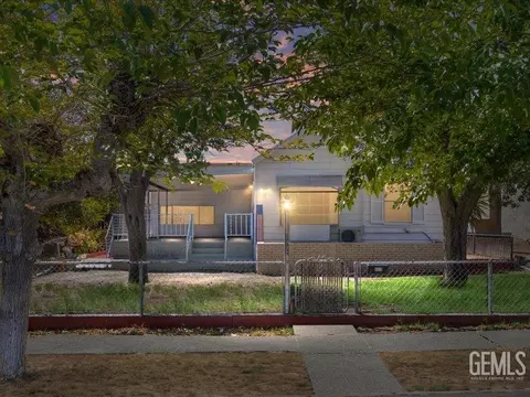 121 Lucard, Taft, CA 93268 photo 1