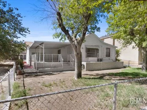 121 Lucard, Taft, CA 93268 photo 3