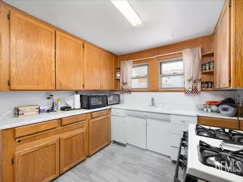 121 Lucard, Taft, CA 93268 photo 18