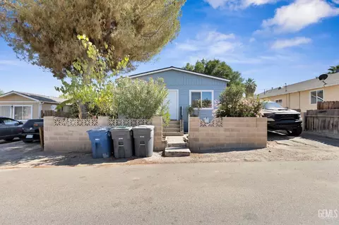 Other - 131 Oak St, Taft, CA 93268 photo 2 of 3