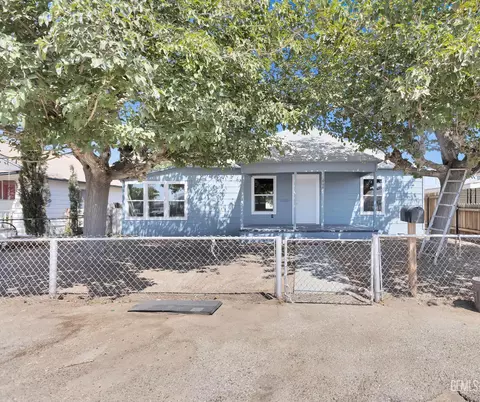 606 Buchanan St, Taft, CA 93268 photo 1
