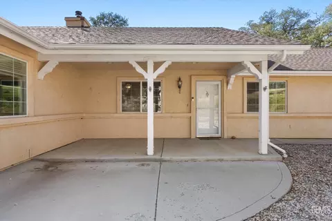 17741 Buckpasser Pl, Tehachapi, CA 93561 photo 10