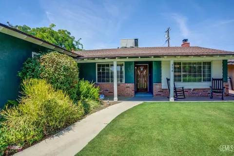 316 Pilot Ave, Bakersfield, CA 93308