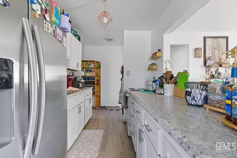 Kitchen - 4221 Roxy Ln, Shafter, CA 93263 photo 1 of 3