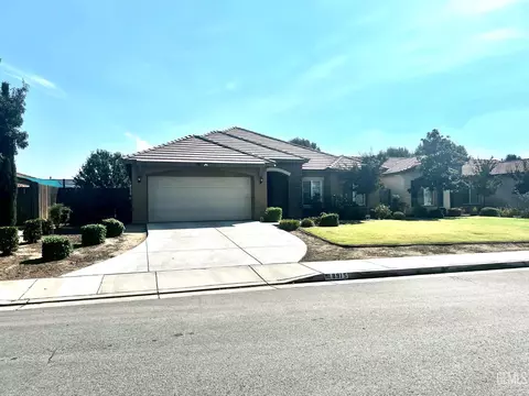 8915 Ribston Ave, Bakersfield, CA 93312