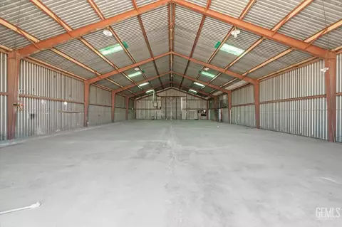 1425 G St, Wasco, CA 93280