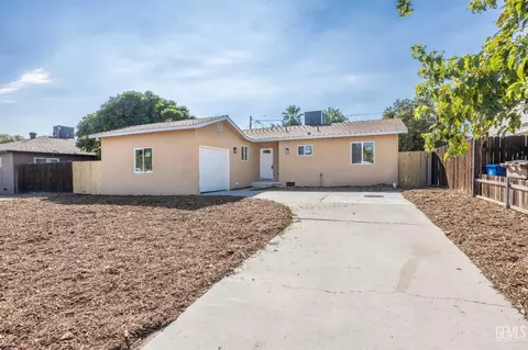 613 Middlefield St, Bakersfield, CA 93309