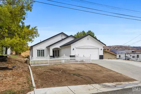 21021 Brentwood Dr, Tehachapi, CA 93561 photo 3