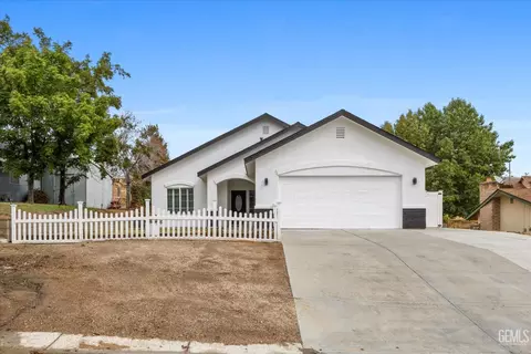21021 Brentwood Dr, Tehachapi, CA 93561 photo 4