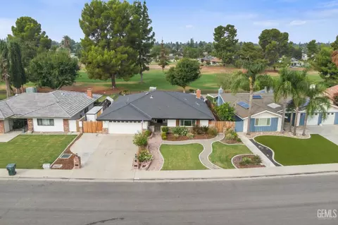 609 Bermuda St, Bakersfield, CA 93309