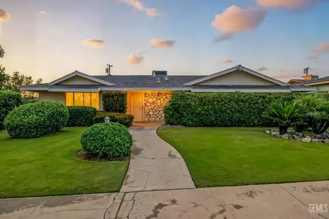 3818 Harvard Dr, Bakersfield, CA 93306