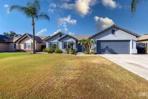 12408 Valentano Ave, Bakersfield, CA 93312