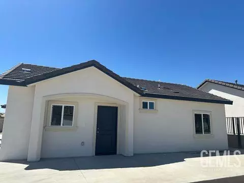 5912 Cedar Falls Dr, Bakersfield, CA 93306