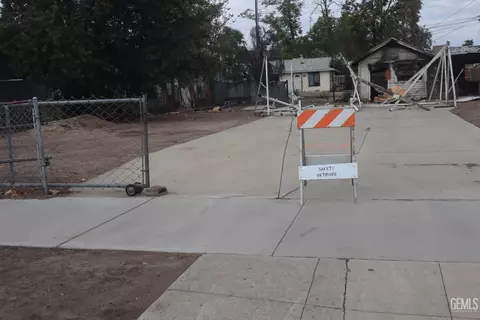 804 Kentucky St, Bakersfield, CA 93305