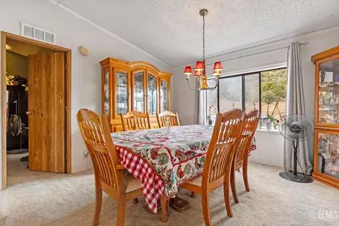 24701 Chimanimani Ct, Tehachapi, CA 93561 photo 12