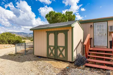 24701 Chimanimani Ct, Tehachapi, CA 93561 photo 27