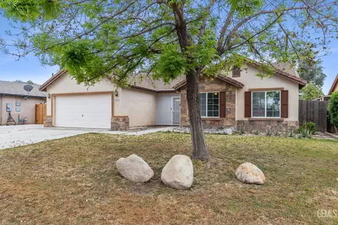 12317 Lavina Ave, Bakersfield, CA 93312