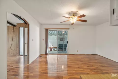 400 E Roberts Ln #71, Bakersfield, CA 93308 photo 16