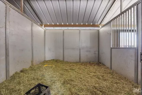 8109 S Kelso Valley Rd, Weldon, CA 93283 photo 36