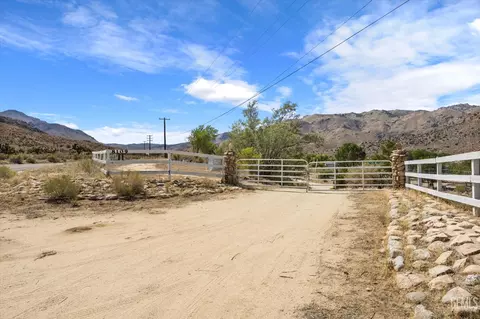 8109 S Kelso Valley Rd, Weldon, CA 93283 photo 24