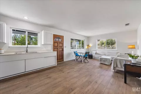 8109 S Kelso Valley Rd, Weldon, CA 93283 photo 13