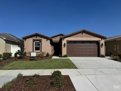 2404 Addlington St, Bakersfield, CA 93311
