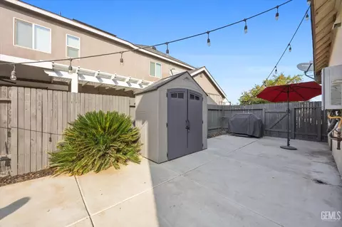 Exterior - 6115 Cape Cod Ave, Bakersfield, CA 93313 photo 13 of 14