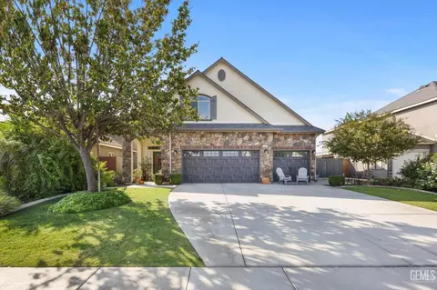 Exterior - 6115 Cape Cod Ave, Bakersfield, CA 93313 photo 4 of 14