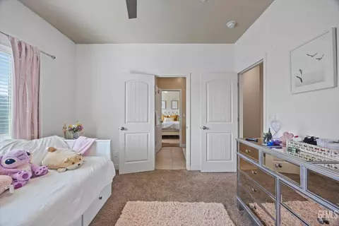 Bedroom - 6115 Cape Cod Ave, Bakersfield, CA 93313 photo 3 of 5