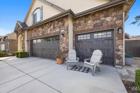Other - 6115 Cape Cod Ave, Bakersfield, CA 93313 photo 1 of 12
