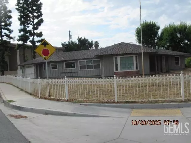 Other - 916 Oak Ave, Wasco, CA 93280 photo 2 of 8