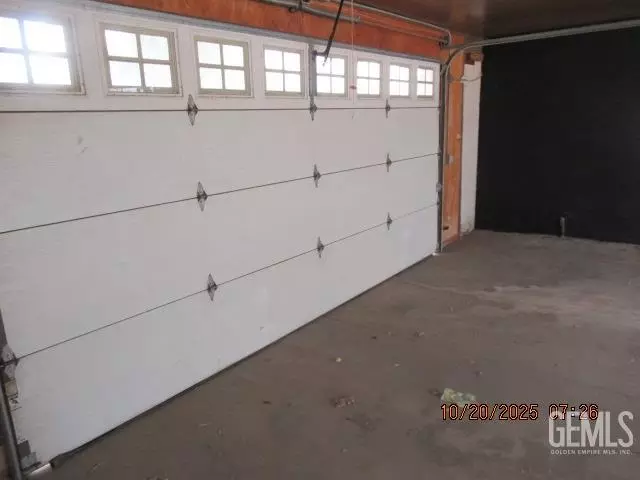 Other - 916 Oak Ave, Wasco, CA 93280 photo 6 of 8