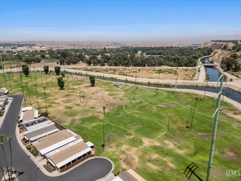 612 44th St, Bakersfield, CA 93301 photo 39
