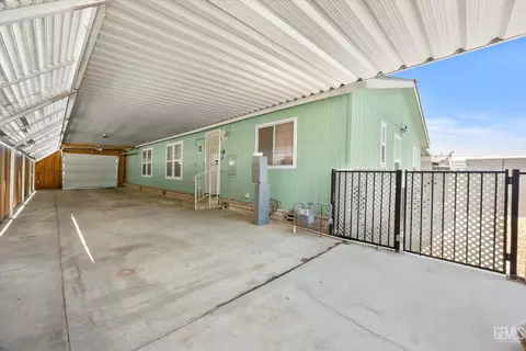 612 44th St, Bakersfield, CA 93301 photo 33