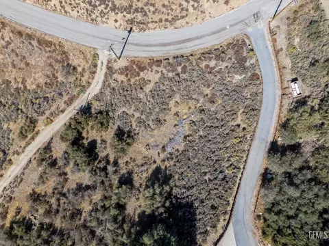 23860 El Rancho Dr, Tehachapi, CA 93561 photo 1