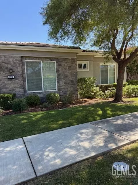 6312 Rolling Hills Ln, Bakersfield, CA 93306