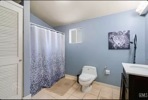 Bath - 101 Meter St, Maricopa, CA 93252 photo 1 of 2