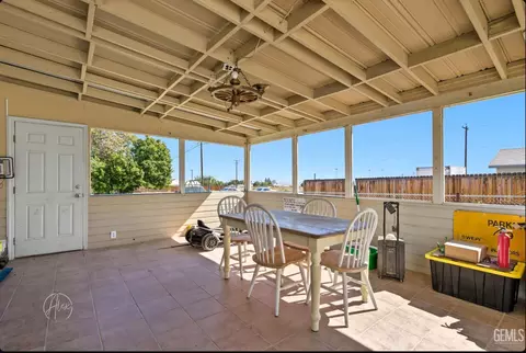 Exterior - 101 Meter St, Maricopa, CA 93252 photo 4 of 9