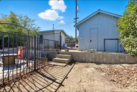 Exterior - 101 Meter St, Maricopa, CA 93252 photo 6 of 9