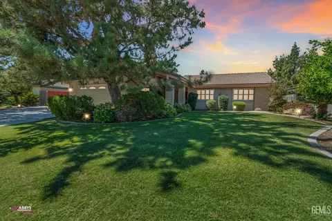 409 Bermuda St, Bakersfield, CA 93309
