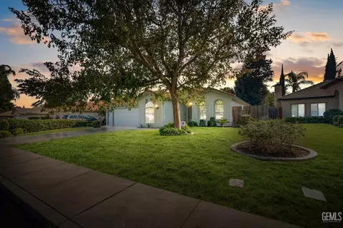 10309 Loughton Ave, Bakersfield, CA 93311