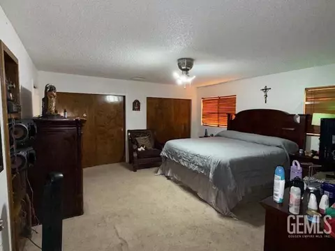 403 W Euclid Ave, Shafter, CA 93263 photo 12