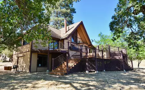 25481 Deertrail Dr, Tehachapi, CA 93561 photo 1