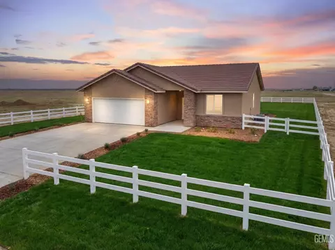 28103 Palomino Ave, Taft, CA 93268 photo 2