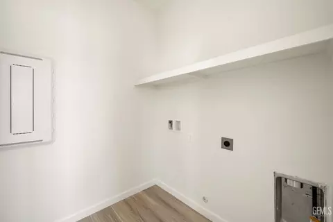 Other - 28108 Valley West Rd, Taft, CA 93268 photo 2 of 4