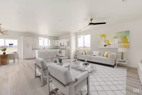 Living - 28108 Valley West Rd, Taft, CA 93268 photo 1 of 2
