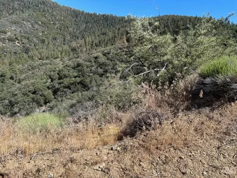 0 Vacant Land St Mortitz Dr, Tehachapi, CA 93561 photo 4